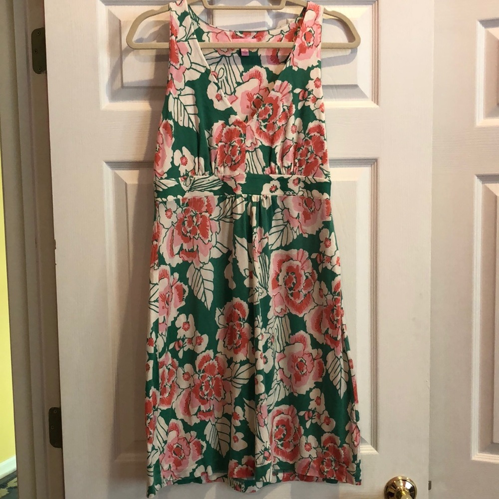 Lilly Pulitzer floral v-neck dress